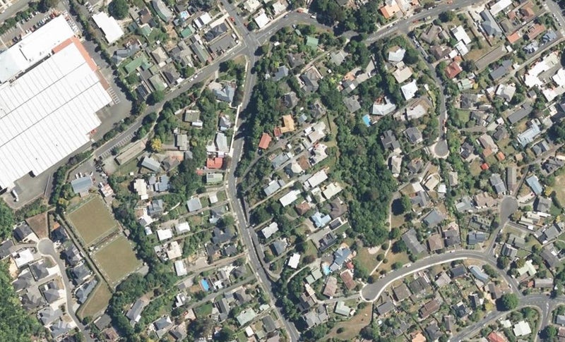 19B Field Street, Silverstream, Upper Hutt - Carousel 1