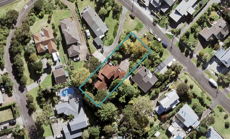 3 Alison Avenue, Herald Island, Auckland - Carousel 1