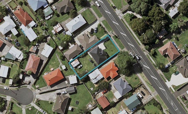 19 Dawson Road, Otara, Auckland - Carousel 1