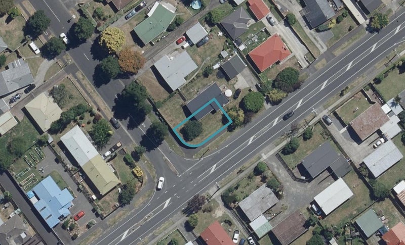1/2 Grange Avenue, Nawton, Hamilton - Carousel 1