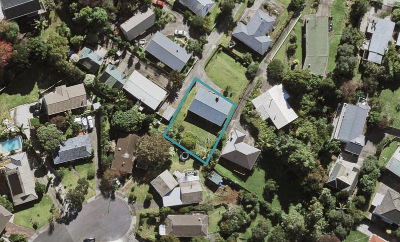 105 Hendry Avenue, Hillsborough, Auckland - Carousel 1