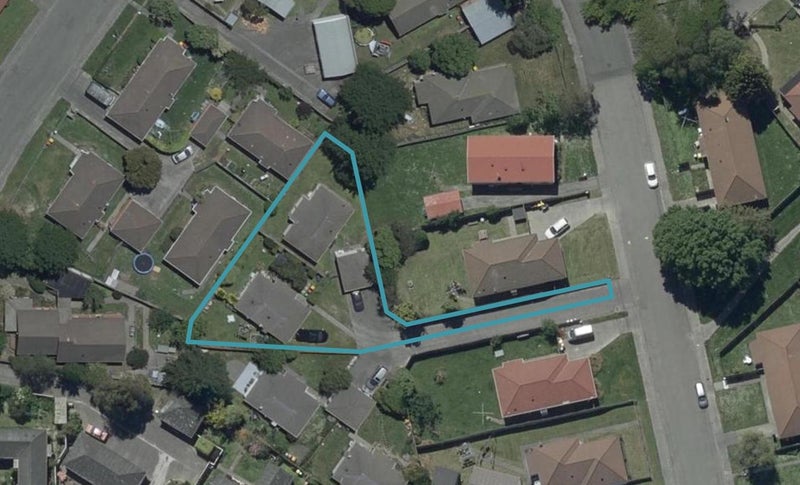 12 Laramie Place, Broomfield, Christchurch - Carousel 1