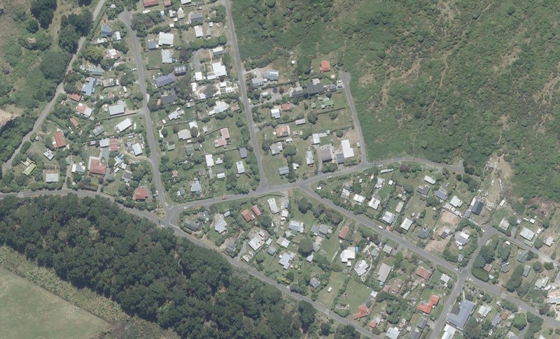 7 Poto Street, Aramoana, Port Chalmers - Carousel 1