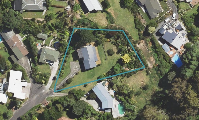 14 Stanford Crescent, Whataupoko, Gisborne - Carousel 1