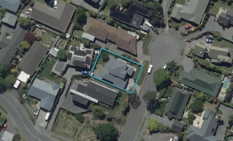 5 Ringwood Place, Avonhead, Christchurch - Carousel 1