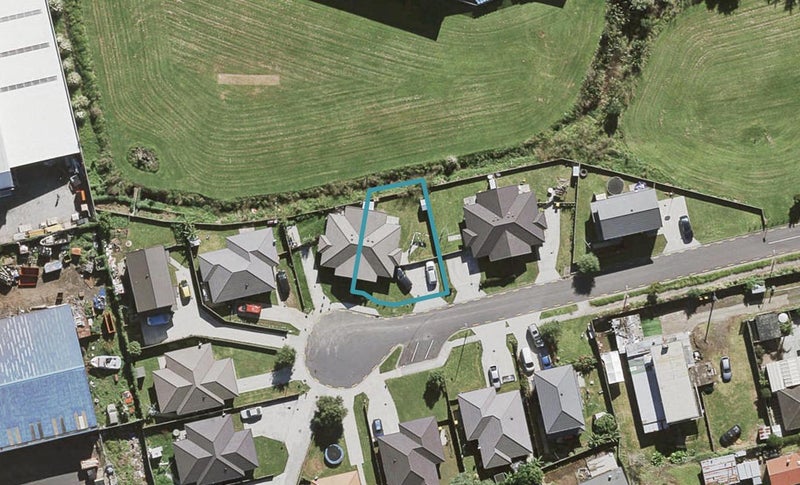 26 Mona Avenue, Mangere Bridge, Auckland - Carousel 1