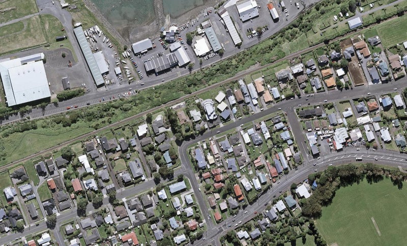 22 Roy Terrace, Moturoa, New Plymouth - Carousel 1