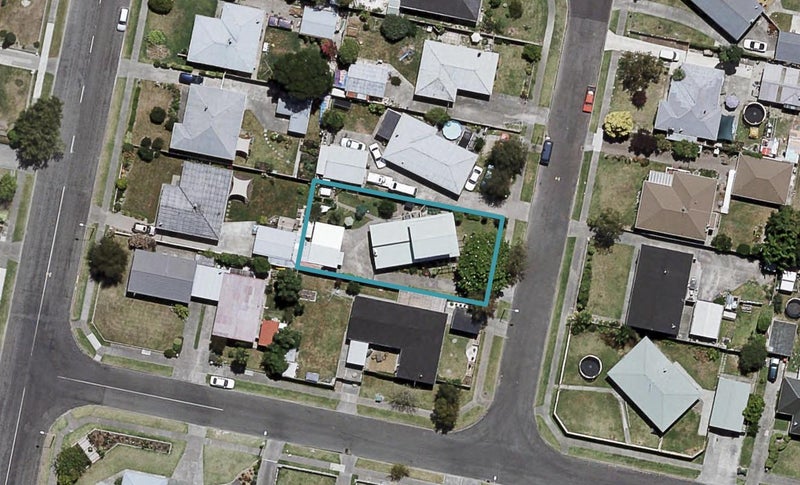 3 Dunn Place, Pirimai, Napier - Carousel 1