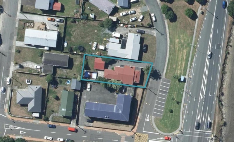 3 Tangare Drive, Takapuwahia, Porirua - Carousel 1