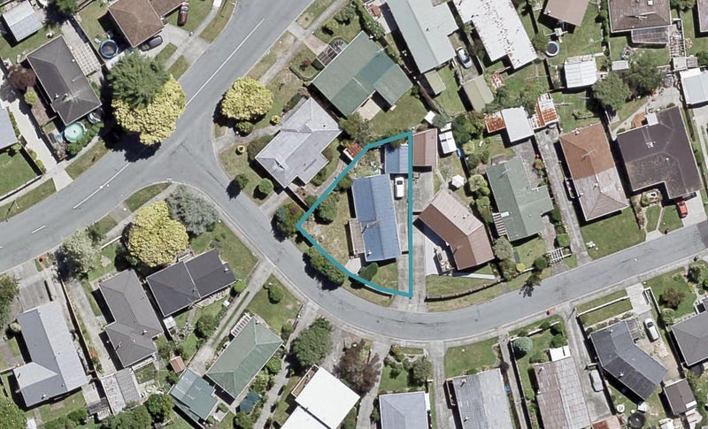 3 Haylock Grove, Totara Park, Upper Hutt - Carousel 1