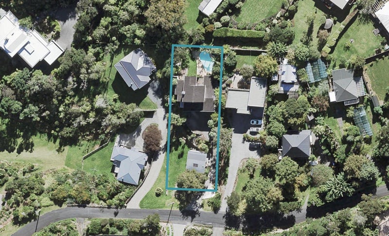 9 Rahui Road, Greenhithe, Auckland - Carousel 1