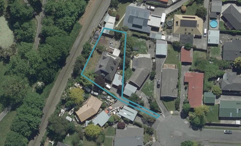 8B Leeman Place, Redwood, Christchurch - Carousel 1