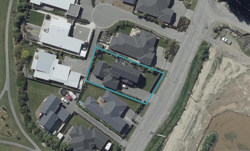 42 Worsleys Road, Cracroft, Christchurch - Carousel 1