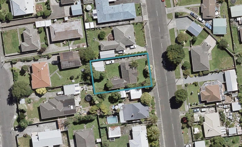 39 Henry Street, Ebdentown, Upper Hutt - Carousel 1