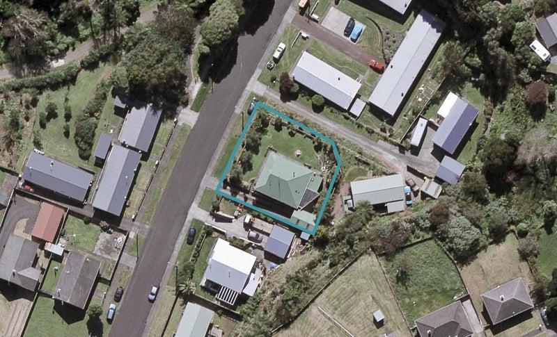 122 Cook Street, Marfell, New Plymouth - Carousel 1