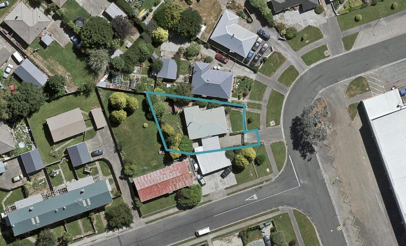 20 Glengarry Crescent, Glengarry, Invercargill - Carousel 1