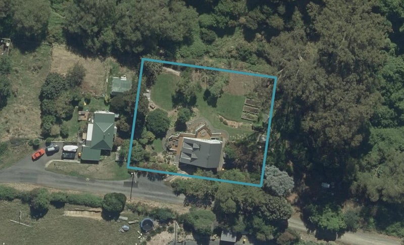 79 Greenacres Street, Macandrew Bay, Dunedin - Carousel 1
