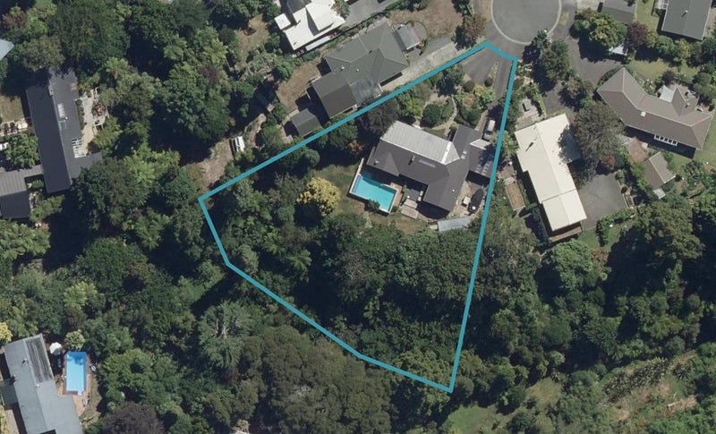12 Charmaine Crescent, Chartwell, Hamilton - Carousel 1