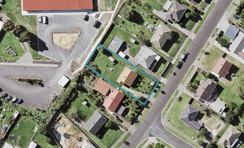 41 Paddington Street, Glen Innes, Auckland - Carousel 1