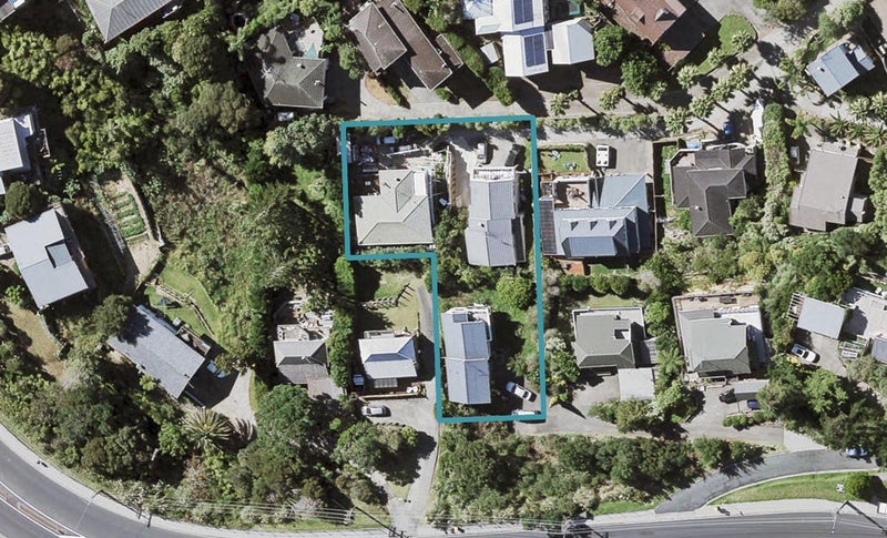 1/619 East Coast Road, Browns Bay, Auckland - Carousel 1