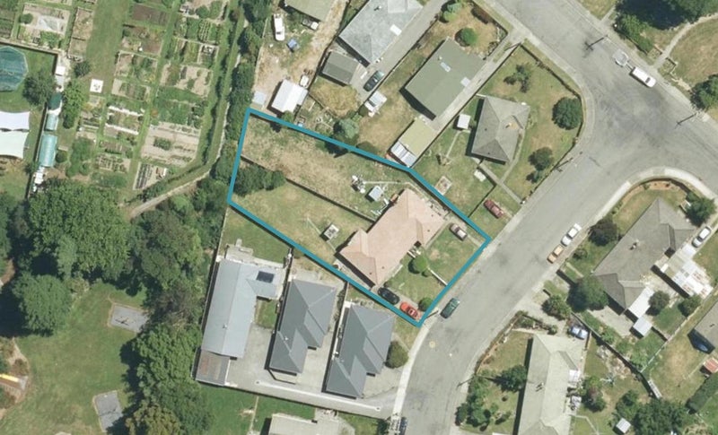 11 Gardiner Street, Riversdale, Blenheim - Carousel 1