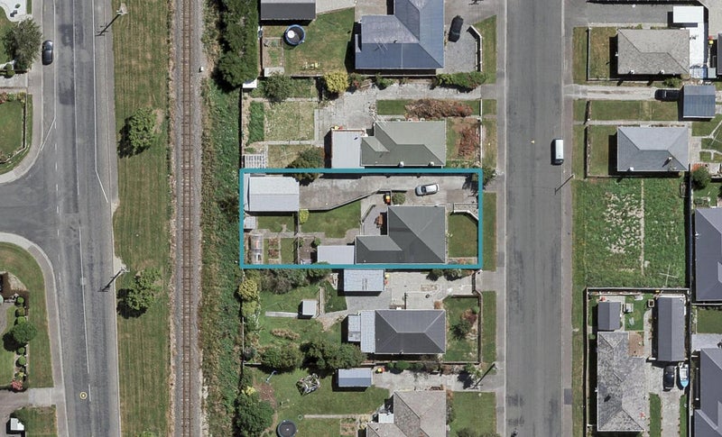 200 Ross Street, Grasmere, Invercargill - Carousel 1