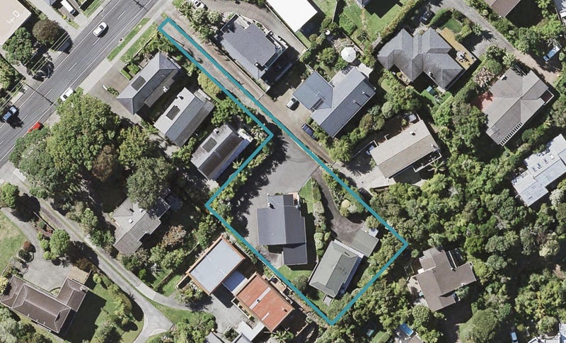1/35 Aberdeen Road, Castor Bay, Auckland - Carousel 1