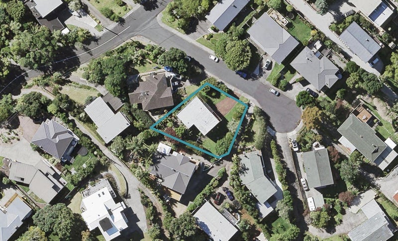 11 Chevron Place, Castor Bay, Auckland - Carousel 1