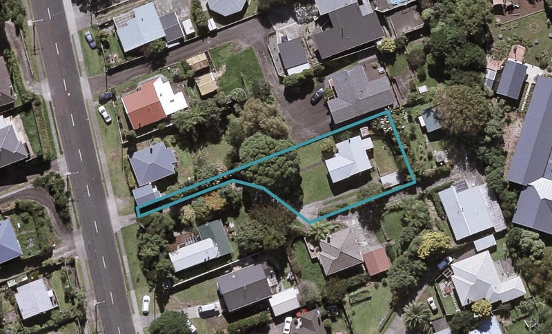 27A Lorna Street, Lynmouth, New Plymouth - Carousel 1