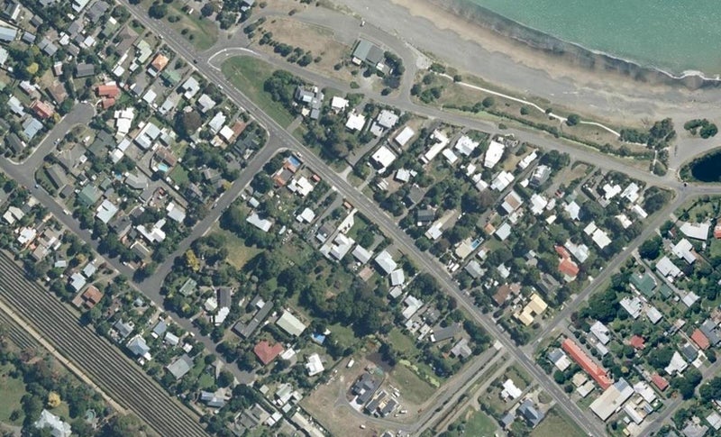 318 Clifton Road, Te Awanga, Te Awanga - Carousel 1