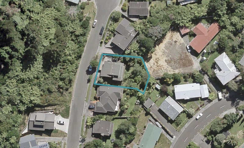21 Picasso Grove, Belmont, Lower Hutt - Carousel 1