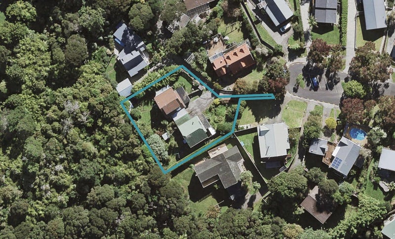 1/44 Houston Place, Bayview, Auckland - Carousel 1