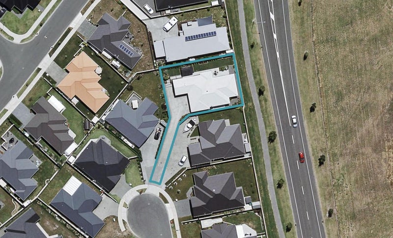 17 Pukaki Place, Poraiti, Napier - Carousel 1
