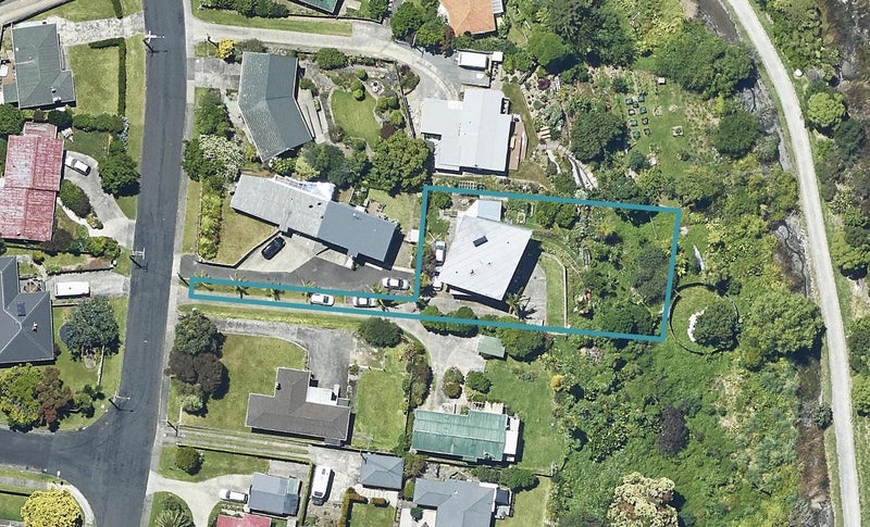 26 Lloyd Street, Parkvale, Tauranga - Carousel 1
