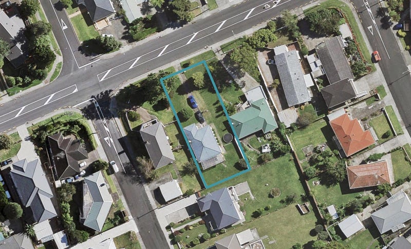 45 Orams Road, Hillpark, Auckland - Carousel 1