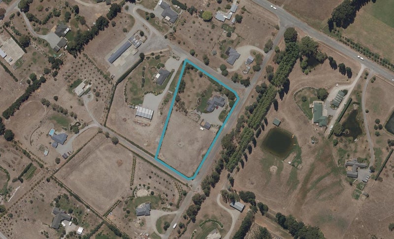 92 Springvale Road, Clyde, Alexandra - Carousel 1