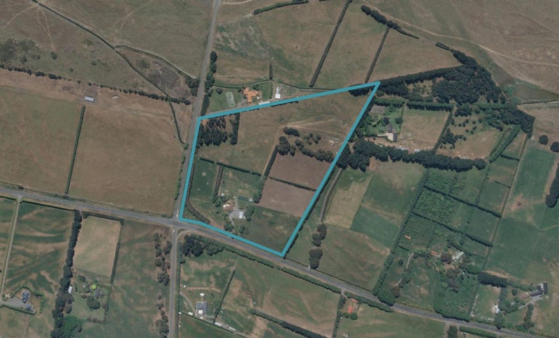 1370 Old West Coast Road, Christchurch - Carousel 1