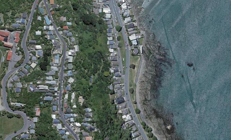 294 Queens Drive, Lyall Bay, Wellington - Carousel 1