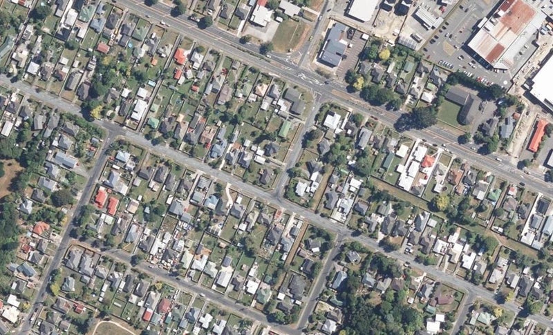 16 Reading Street, Wainuiomata, Lower Hutt - Carousel 1