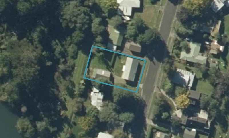 64 Te Herekiekie Street, Turangi - Carousel 1