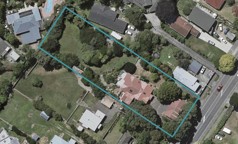 85 Amohia Street, Paraparaumu - Carousel 1