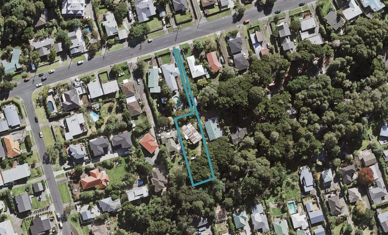 17 Moore Street, Hillcrest, Auckland - Carousel 1