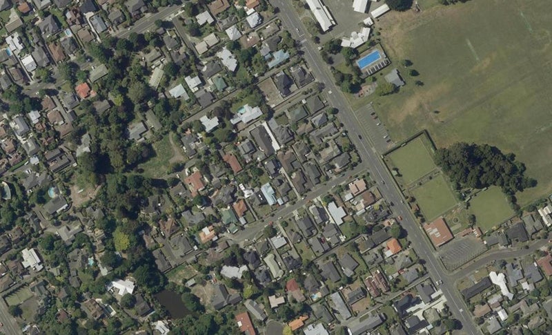8 Jensen Street, Hokowhitu, Palmerston North - Carousel 1