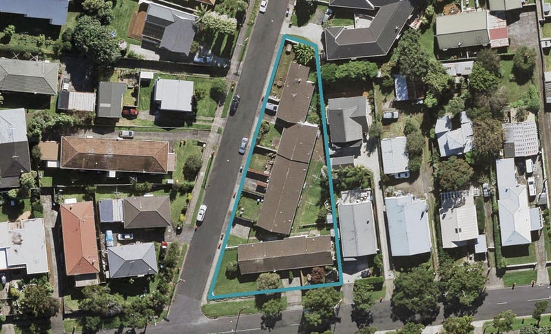 2/98 Grey Street, Onehunga, Auckland - Carousel 1