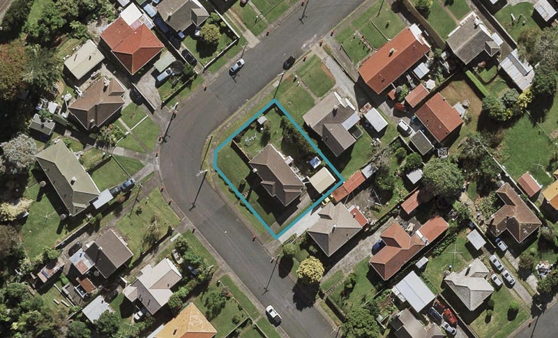 4 Baldwin Street, Otahuhu, Auckland - Carousel 1