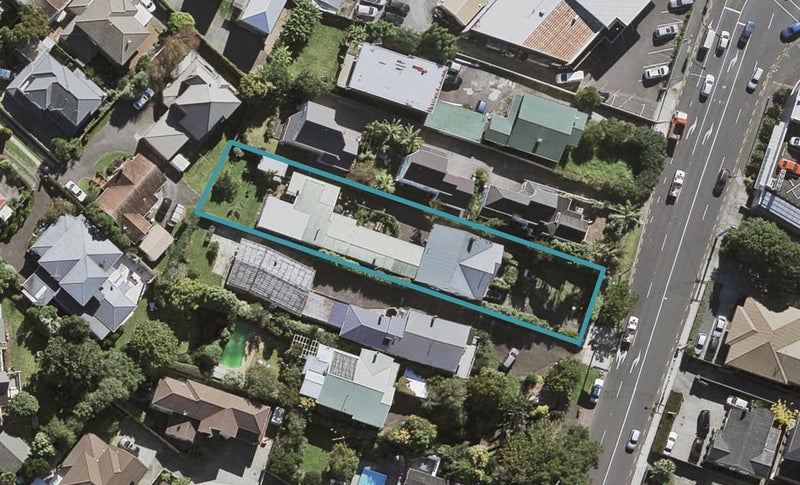 2/232 Campbell Road, Greenlane, Auckland - Carousel 1