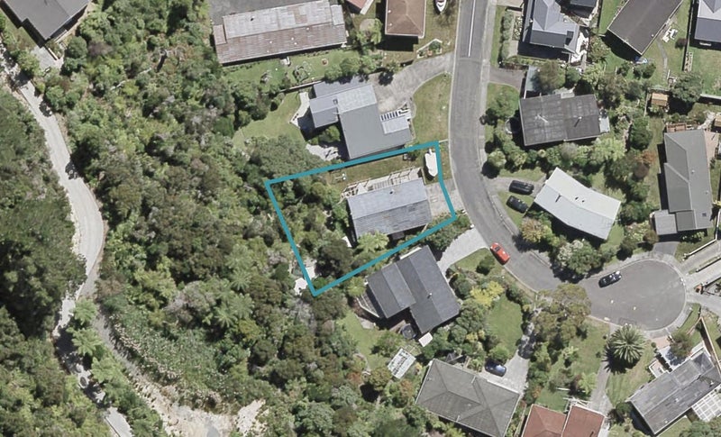 6 Glenrae Grove, Silverstream, Upper Hutt - Carousel 1