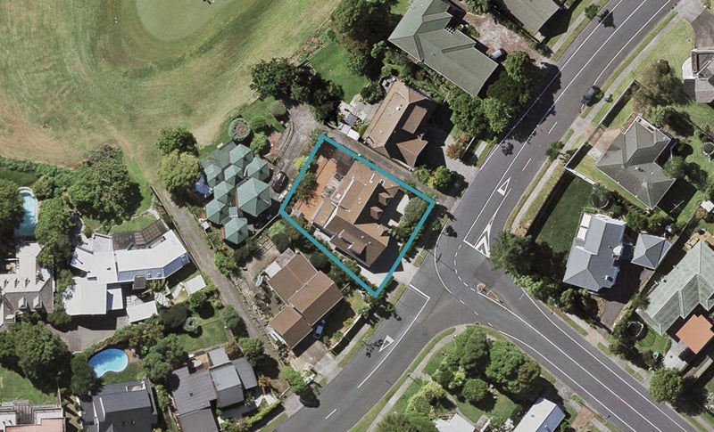 96 Panapa Drive, Saint Johns, Auckland - Carousel 1