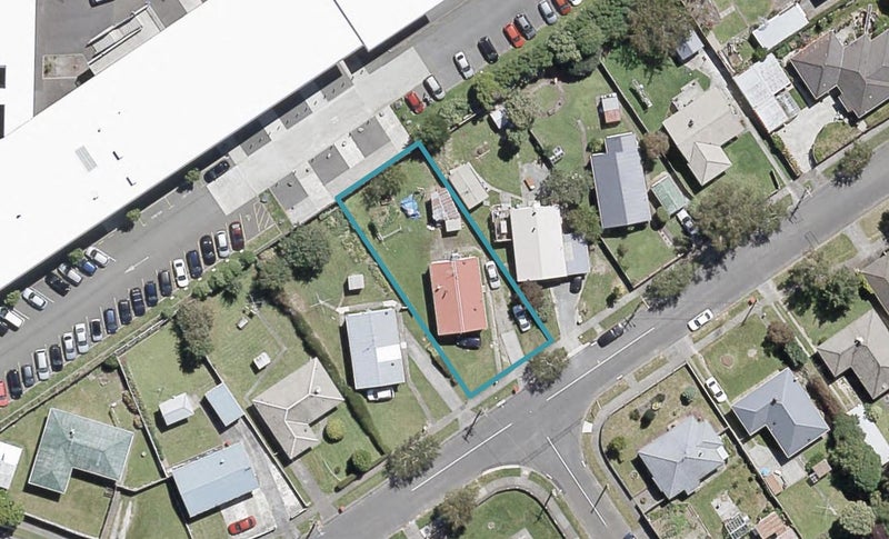 10 Hikurangi Street, Trentham, Upper Hutt - Carousel 1