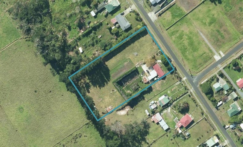 36 Hospital Road, Te Kopuru - Carousel 1